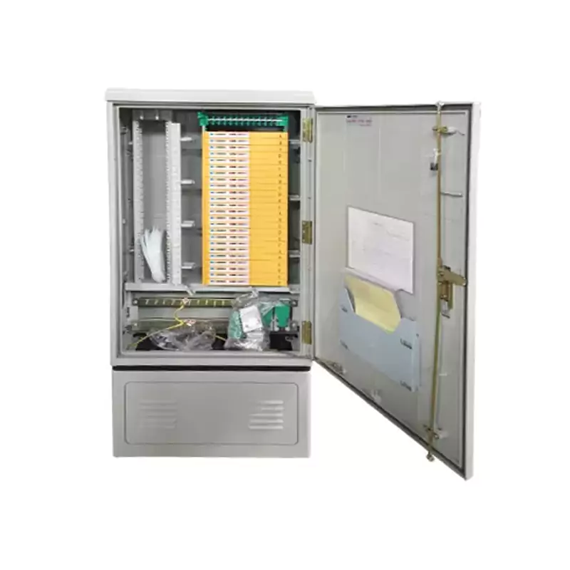 Plug-In Type Jumperless Optical Cross-Connect Cabinet